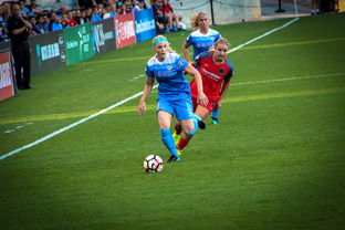 在线投注平台-五大联赛是否推进反向控球思维重塑中场结构,反向投球 第3张